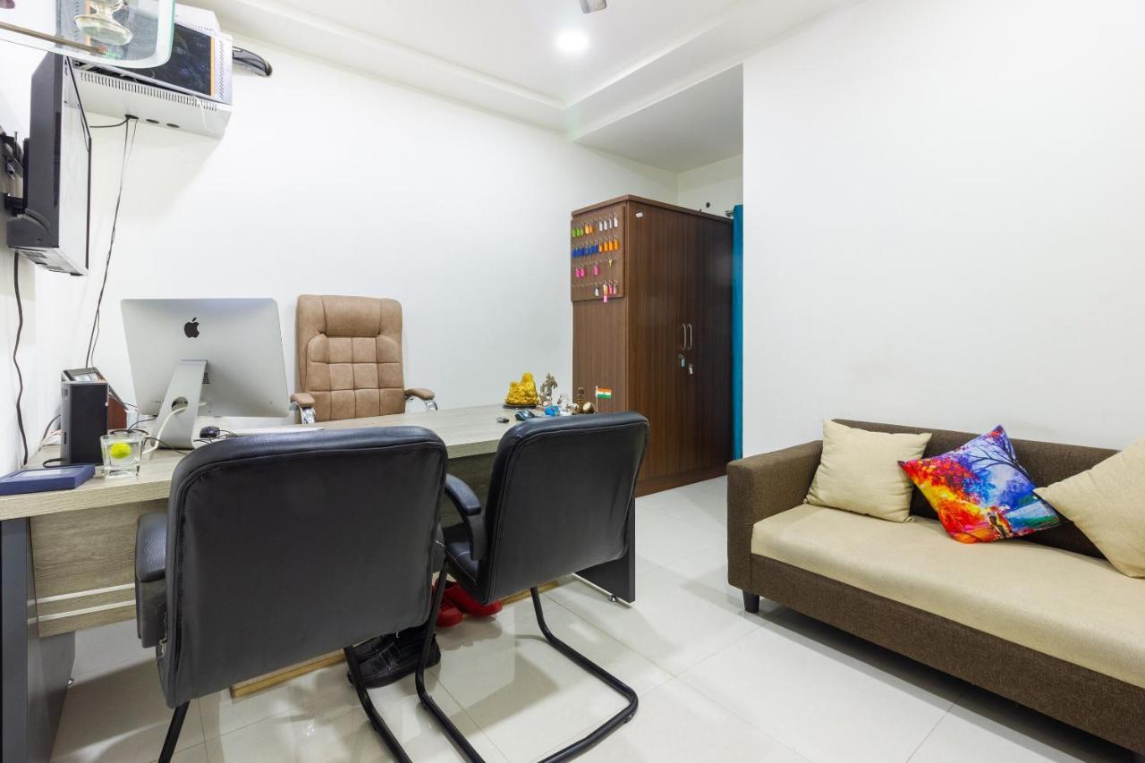 OYO 44149 Qualia Inn Kondapur Hyderabad Exterior foto