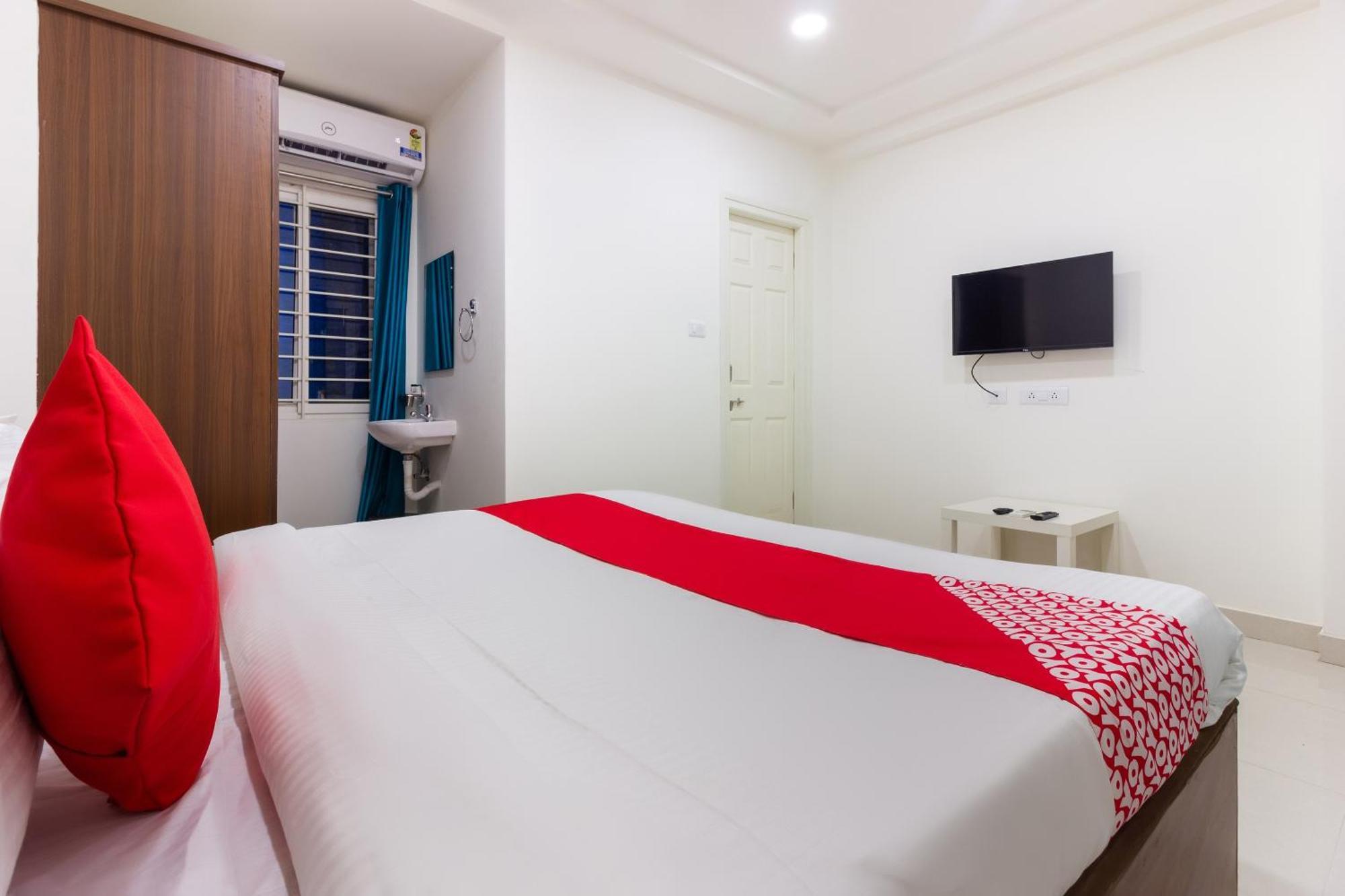 OYO 44149 Qualia Inn Kondapur Hyderabad Exterior foto